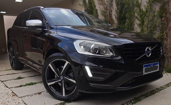 VOLVO XC60 2.0 T5 R DESIGN TURBO GASOLINA 4P AUTOMÁTICO